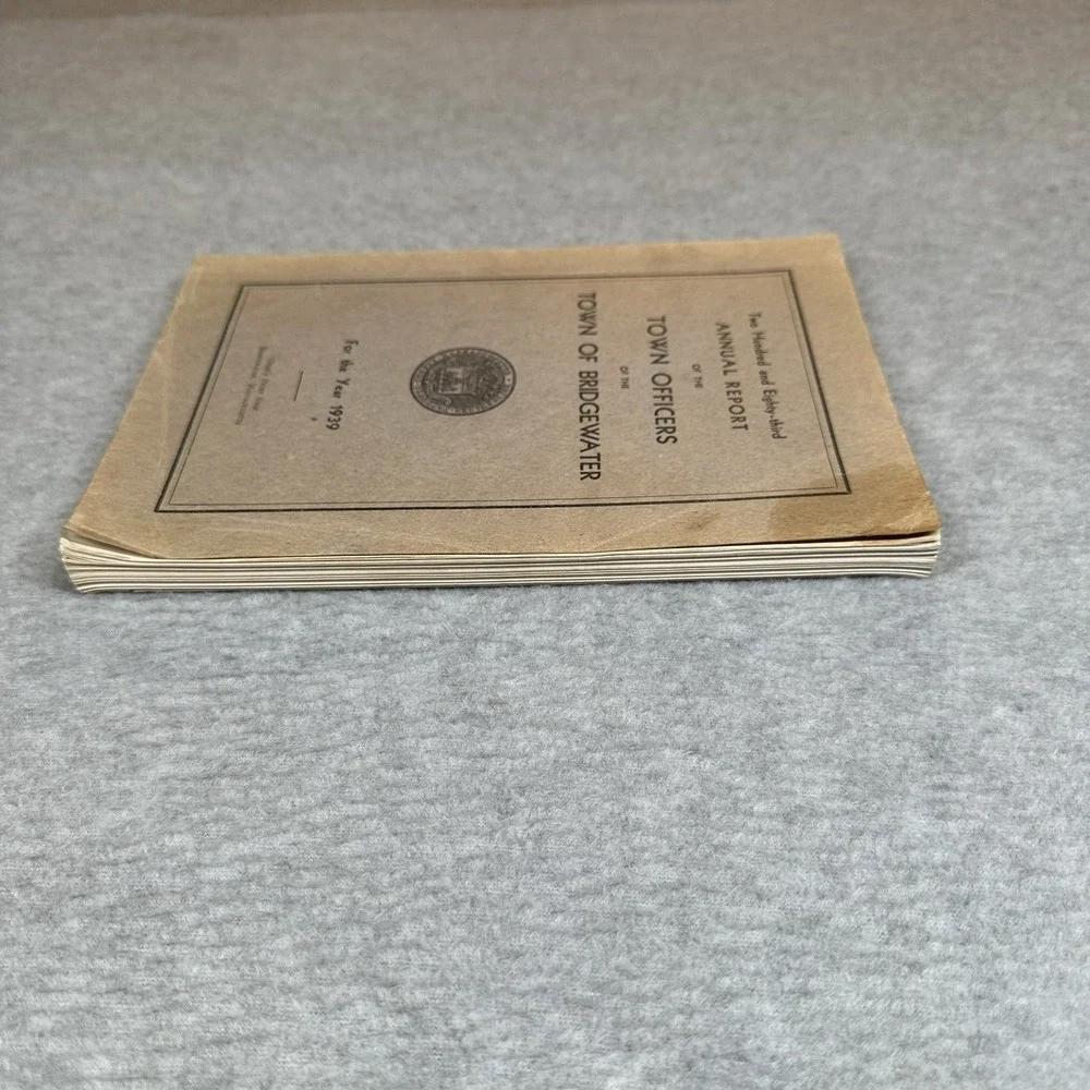 Lot Of 2 Town Reports 1938 1939 Bridgewater MA Some Discoloration 38‎ Ripped Cvr
